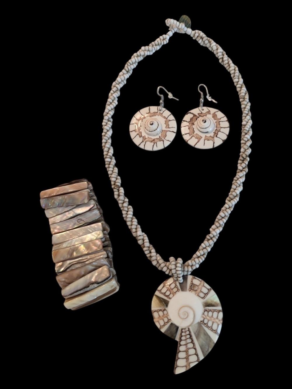 VTG Coastal Twisted Seed Bead W Mother Of Pearl Abalone Inlay Shell Necklace Set